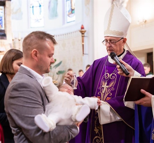 Nuncij Lingua predvodio misu u Krašiću